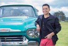 Celedón busca a mujer que Bad Bunny le arrojó el celular para regalarle uno nuevo