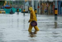 Lluvias dejan dos muertos y 23 heridos en Medellín
