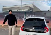 Piqué se muestra usando Twingo y Casio tras canción de Shakira