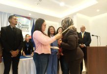 Con Orden Petra R. Irausquín de Falcón Los Taques honró labor docente
