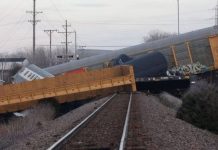 Tren de carga se descarrila en Ohio, Estados Unidos