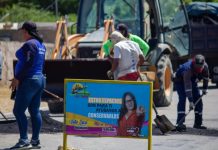 Iniciaron los trabajos de asfaltado en la Vía Amuay de Los Taques