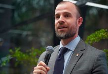 Román Maniglia asume Viceministerio de Economía Digital, Banca, Seguros y Valores