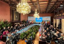 Petro pide el levantamiento de las sanciones y cronograma electoral para Venezuela