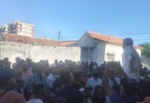 Trabajadores contratistas siguen exigiendo sus pagos