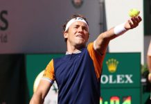 Ruud avanza sin complicaciones