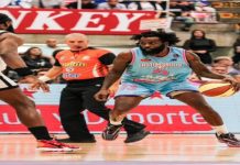 Trotamundos y Guaros iniciaron con victoria las semifinales