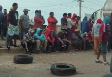 Trancan la Falcón-Zulia y retienen nueve gandolas de gasolina