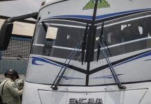 Asesinan a pasajero en transporte público