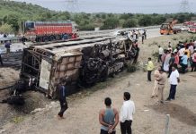 26 personas murieron tras incendio de autobús en India