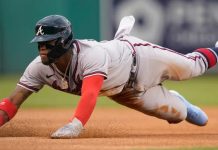 Acuña alcanzó las 40 bases robadas