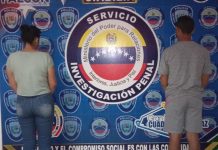 Presos madre y padrastro por actos lascivos