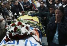 Despiden a Fernando Villavicencio en un velorio público