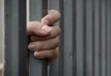 Presa fiscal por extorsionar a dueño de restaurante