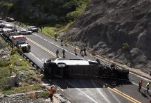 Investigan accidente de autobús donde murieron 16 migrantes