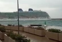 Crucero choca contra un petrolero en isla española de Mallorca