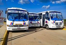 Presidente Maduro le cumple a habitantes de la COF con tres unidades de transporte