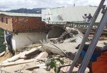 Tres viviendas se desplomaron este domingo