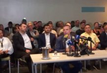 Roberto Enríquez retira su candidatura a la primaria