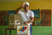 Los 44 centros electorales de Falcón mostraron alegría patriótica