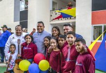 Con entrega de 80 apartamentos en Coro Falcón celebra hito 4.800.000 de la GMVV