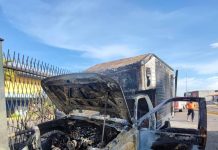 Camión se incendió en el centro de Punto Fijo