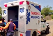 Mujer de 84 años sufrió fuerte golpe en la cabeza durante caída