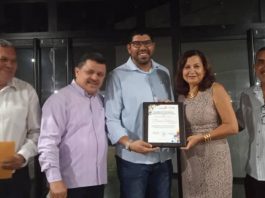 Entregado premio de Artes plásticas e inaugurada exposición «Entre Artistas»