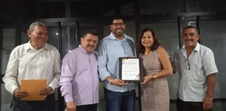 Entregado premio de Artes plásticas e inaugurada exposición «Entre Artistas»