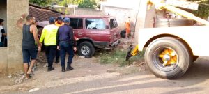 Quedó sin frenos e impactó contra una pared 