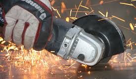 Se cortó con un esmeril mientras trabajaba en una posada en Chichiriviche