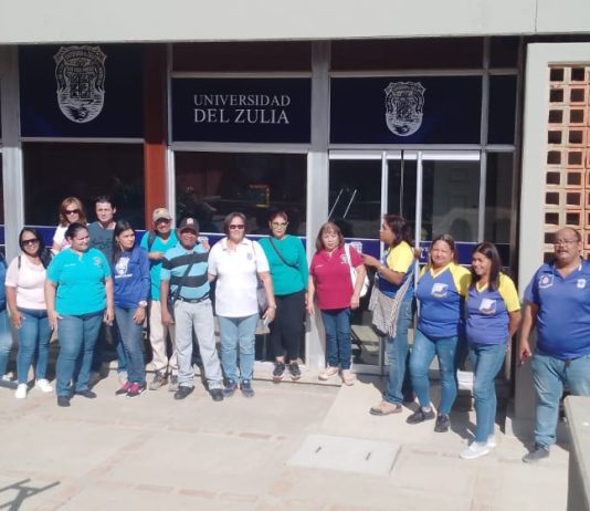 Asdeluz se dirige a la comunidad universitaria