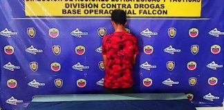 Detienen a un hombre con dos panelas de droga en el centro de Punto Fijo
