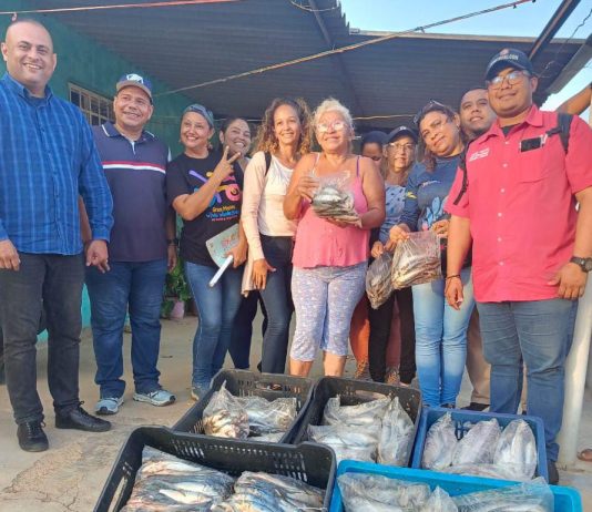 Los Llanitos de Moruy recibe dotación de pescado
