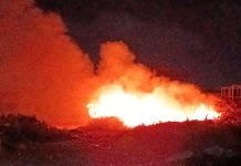 Queman desechos sólidos en instalaciones de Escuela Técnica Industrial