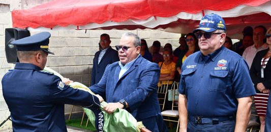 Comisionado Jefe Robert Cuica Medina asume como nuevo Director de Policarirubana