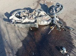 Choque entre moto y carro dejó un muerto y un lesionado de gravedad en Buchivacoa