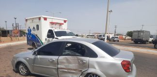 Una mujer y dos niñas lesionados durante choque en la Calle del Hambre