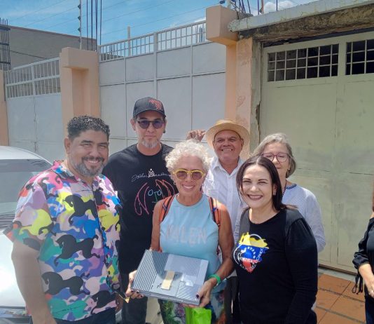 Valentina Quintero inauguró mural en Punto Fijo