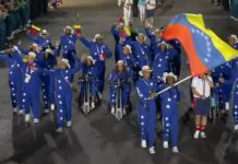 Venezuela desfiló en la inauguración de los Paralímpicos de París 2024