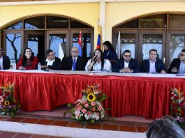 𝐂𝐨𝐧𝐜𝐞𝐜𝐚𝐫𝐢𝐫𝐮𝐛𝐚𝐧𝐚 𝐬𝐞𝐬𝐢𝐨𝐧𝐚 𝐩𝐚𝐫𝐚 𝐫𝐞𝐜𝐢𝐛𝐢𝐫 𝐫𝐞𝐧𝐮𝐧𝐜𝐢𝐚 𝐝𝐞 𝐀𝐛𝐞𝐥 𝐏𝐞𝐭í𝐭