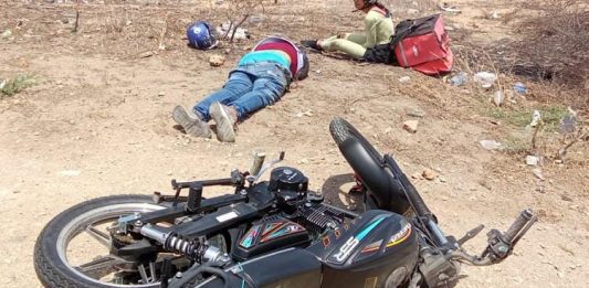Pareja sufre lesiones en deslizamiento de moto ocurrido en Sanare