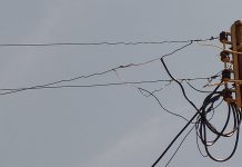 En Sabana Larga descontentos con el servicio de energía eléctrica