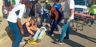 Lesionado mototaxista durante accidente en Coro