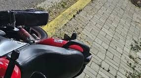 Médico rodó de la moto en la Comunidad Cardón