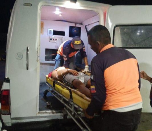 Motorizado sufrió traumatismo craneoencefálico durante choque en Chichiriviche