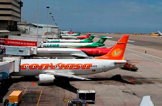 En 2025: Tráfico aéreo disminuyó un 9 % en Venezuela