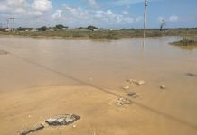 Urbanismo Américo Parra en El Hato pide auxilio