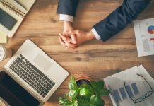 Diosdado Cabello hace advertencia a gestores