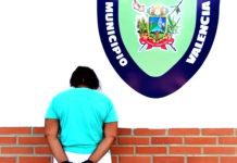 Celosa le cayó a mordisco a su expareja en Valencia